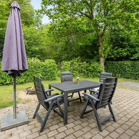 Corinna - 28km From The Sea By Interhome